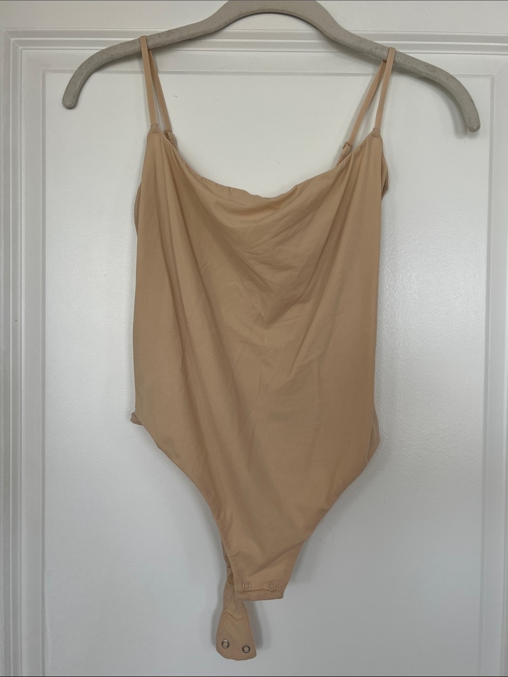 Skims Fits Everybody Bodysuit in Sand